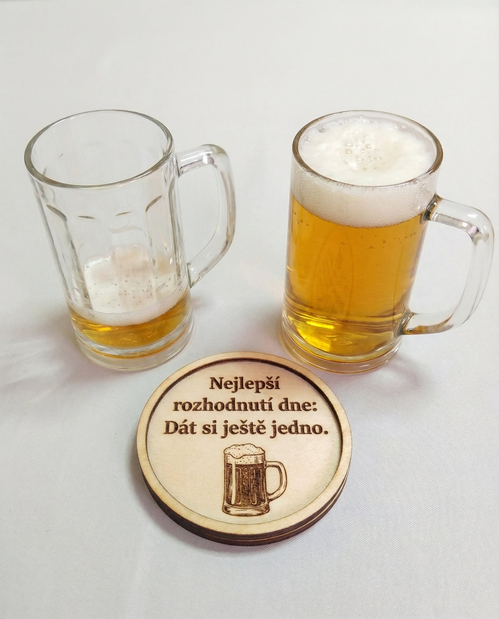 Personalizované Dřevěné Podtácky z Chráněné Dílny – Vytvořte si Vlastní Design