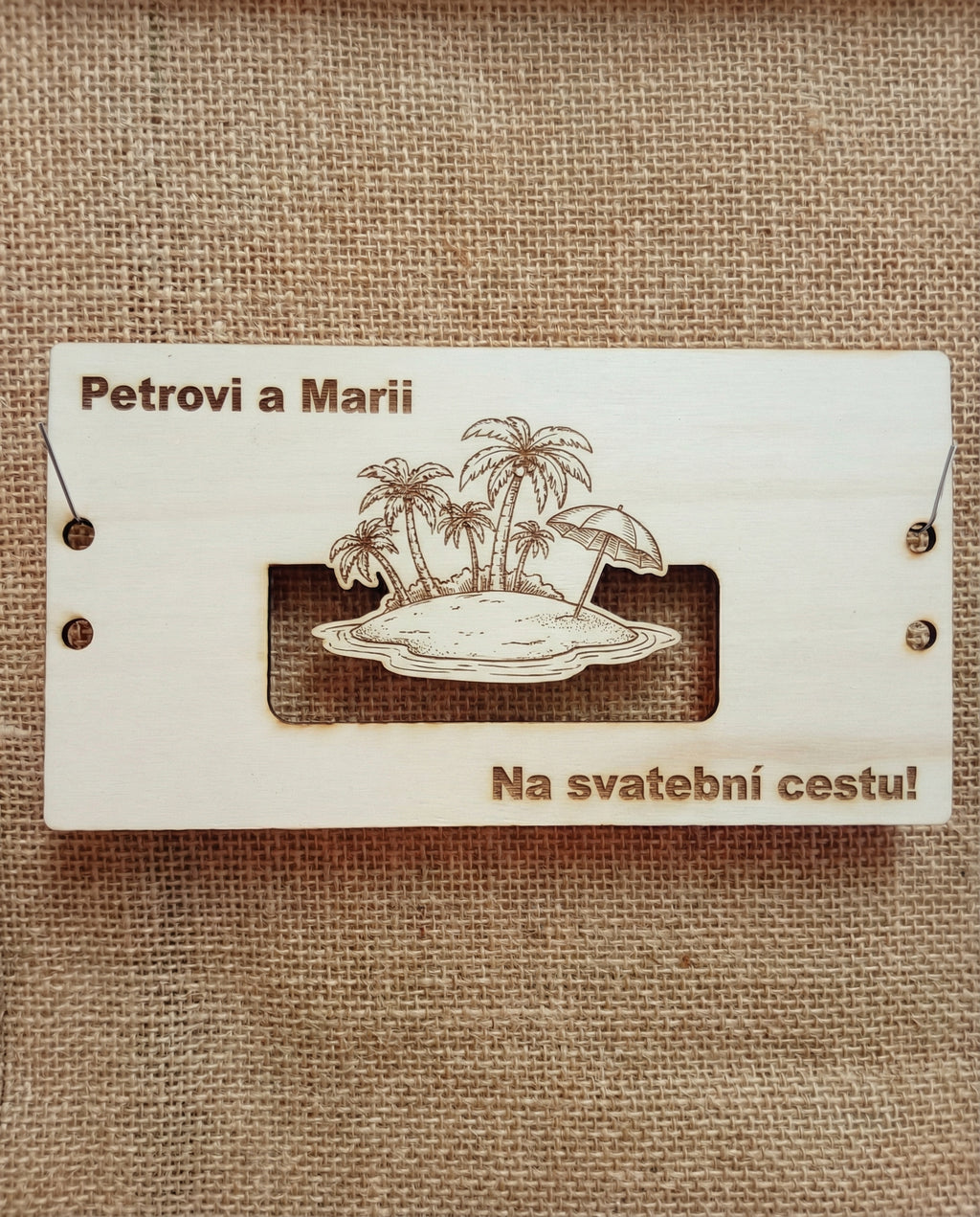 Dřevěný poukaz/držák na peníze — personalizace z vaší fotografie nebo návrhu